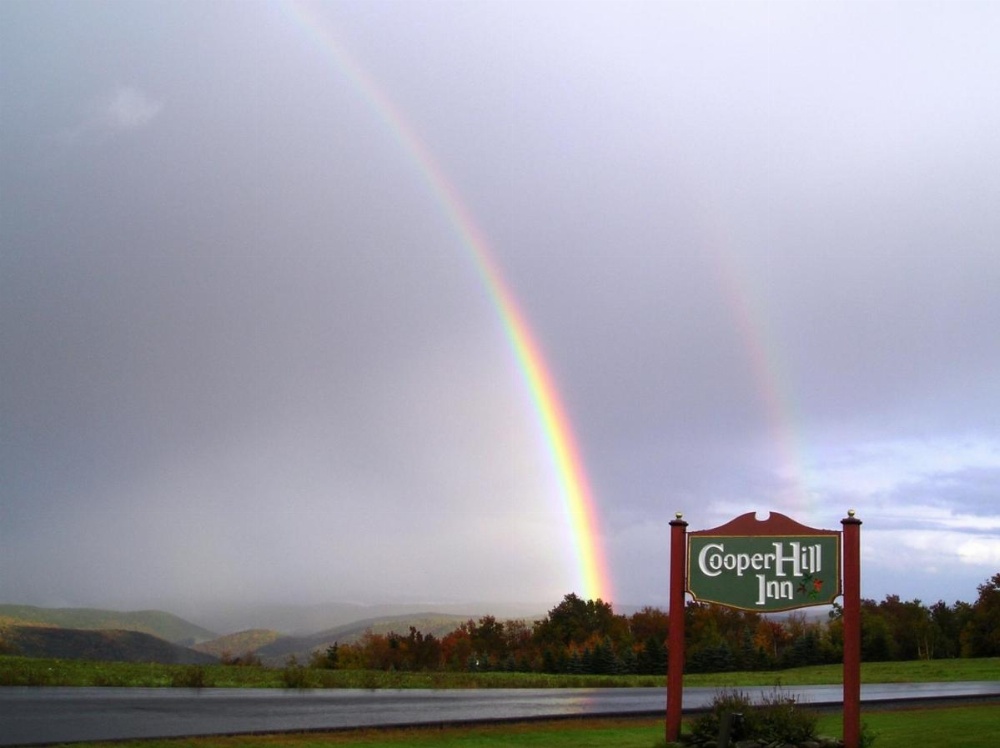 Cooper Hill Inn Main image